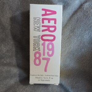 Aeropostale Fragrance Box with White and Gray Design